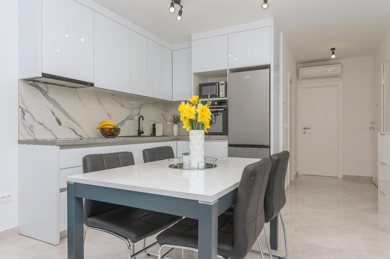 Apartment Ema Makarska Kültér fotó