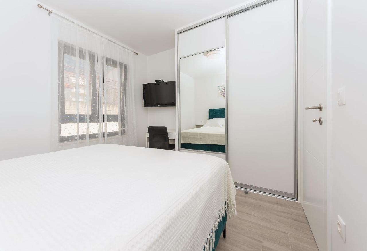 Apartment Ema Makarska Kültér fotó